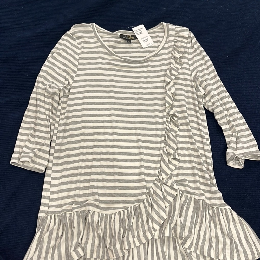 NWT tunic top
